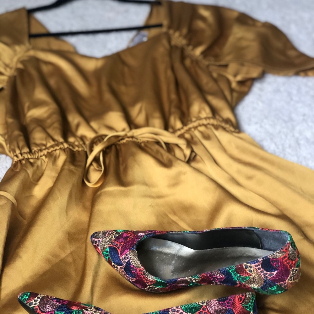 Perfect fall / winter dress